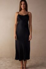 Apparel CA Intimissimi Women Midi-Length Slip in Silk 019-Black DD6R6T1254