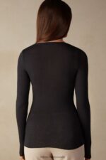 Apparel CA Intimissimi Women Ultralight Modal with Cashmere V-Neck Top 019-Black DD6R6T1356 - Image 4