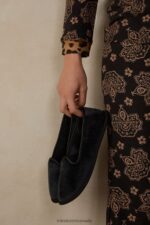 Slippers CA Intimissimi Women Friulian-Style Slippers 019-Black DD6R6T1608